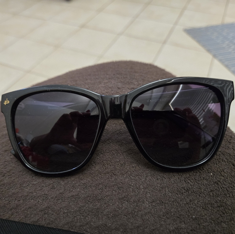 Prive Revaux Polarized Black Cat-Eye Sunglasses with Gold Studs On Top